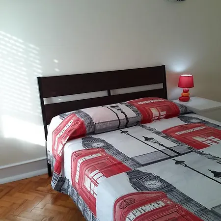 Tanka Oda ve Kahvaltı Lisboa